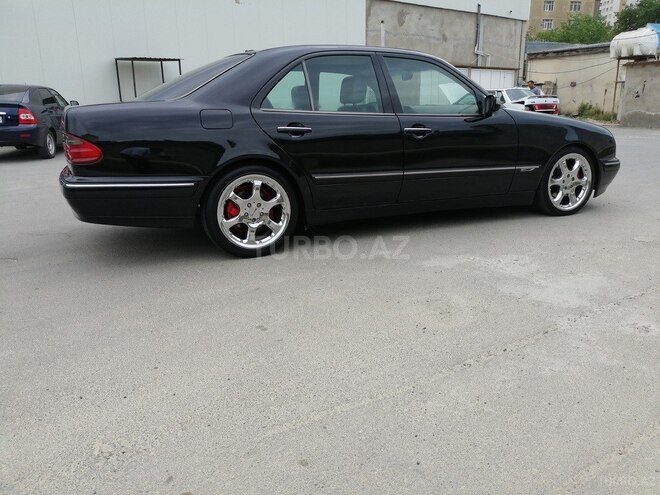Mercedes E 240 2000, 289,123 km - 2.6 l - Sumqayıt