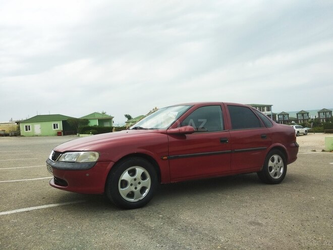 Opel Vectra 1996, 355,424 km - 1.8 л - Sumqayıt