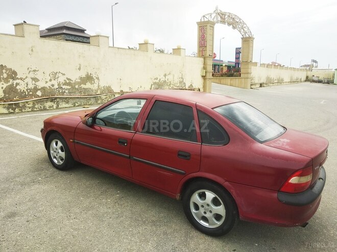 Opel Vectra 1996, 355,424 km - 1.8 л - Sumqayıt