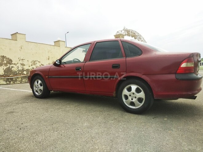 Opel Vectra 1996, 355,424 km - 1.8 л - Sumqayıt