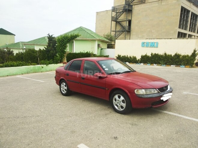 Opel Vectra 1996, 355,424 km - 1.8 л - Sumqayıt