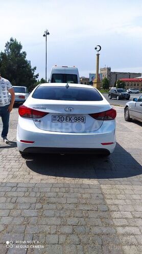 Hyundai Elantra 2015, 110,000 km - 1.8 l - Gəncə