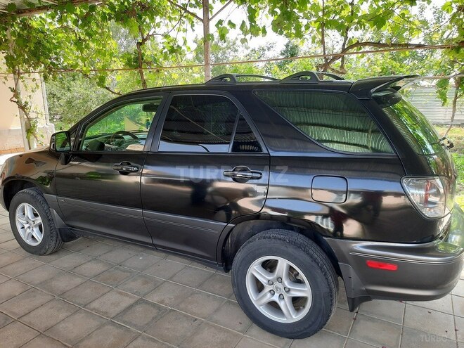 Lexus RX 300 2001, 240,000 km - 3.0 l - Biləsuvar