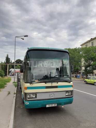 Mercedes  1990, 989,000 km - 12.0 л - Bakı
