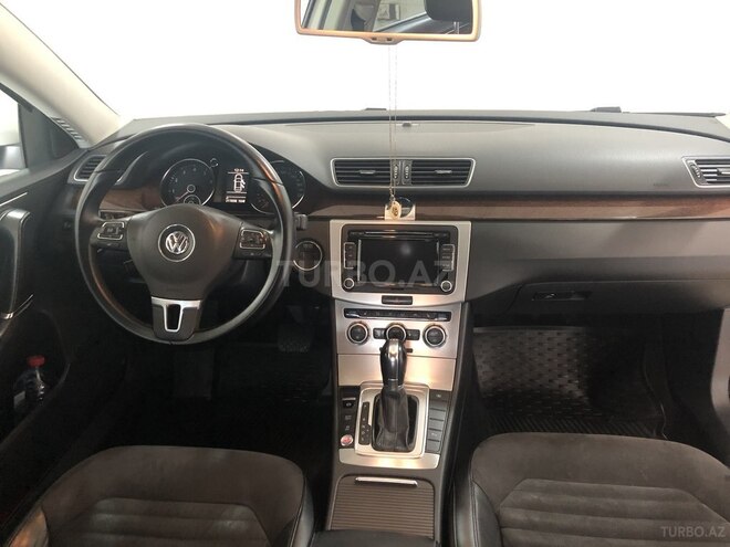 Volkswagen Passat 2013, 227,000 km - 1.8 l - Bakı