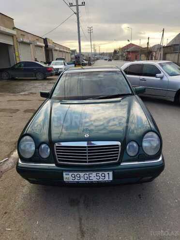 Mercedes E 200 1999, 325,480 km - 2.0 l - Bakı