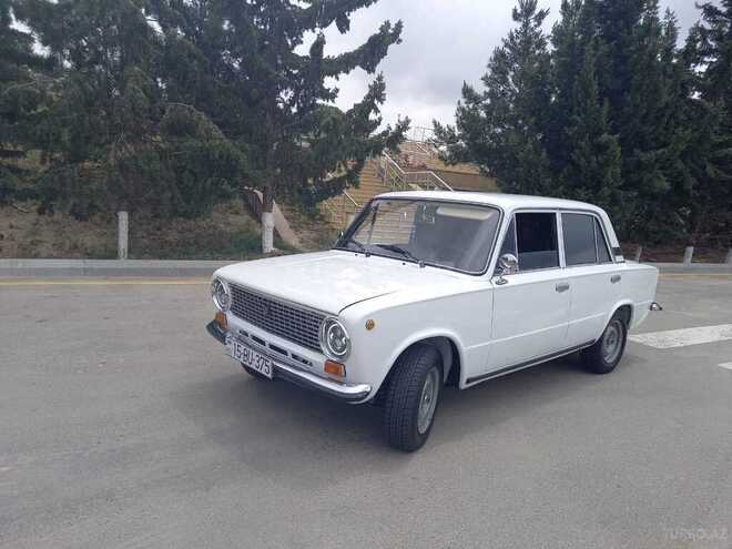 LADA (VAZ) 21011 1986, 500,000 km - 1.6 l - Şirvan