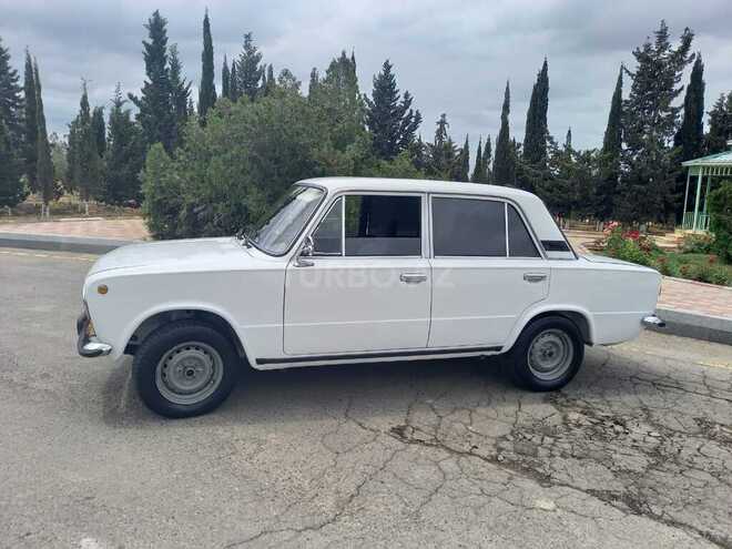 LADA (VAZ) 21011 1986, 500,000 km - 1.6 l - Şirvan