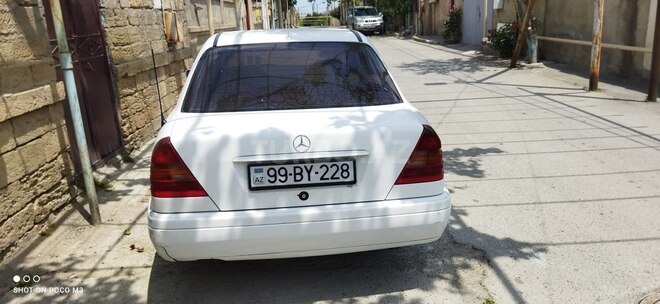 Mercedes C 180 1993, 332,350 km - 1.8 l - Bakı