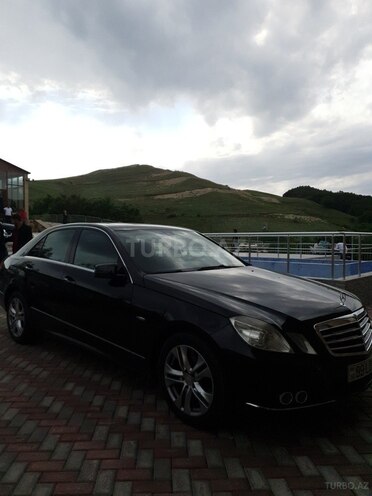 Mercedes E 220 2009, 240,000 km - 2.2 л - Bakı