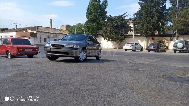 Opel Vectra 1997, 150,894 km - 2.0 l - Bakı