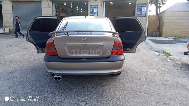 Opel Vectra 1997, 150,894 km - 2.0 l - Bakı