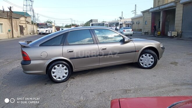 Opel Vectra 1997, 150,894 km - 2.0 l - Bakı