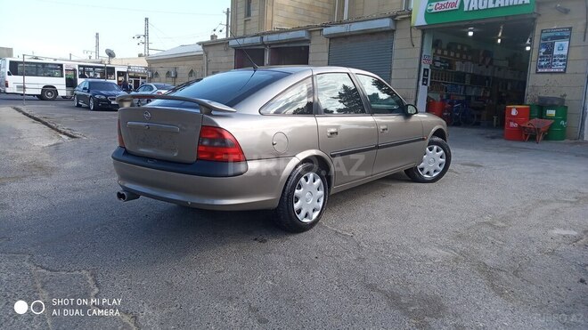 Opel Vectra 1997, 150,894 km - 2.0 l - Bakı