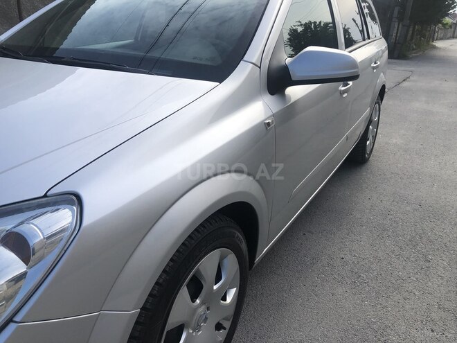 Opel Astra 2007, 201,000 km - 1.3 l - Şəki