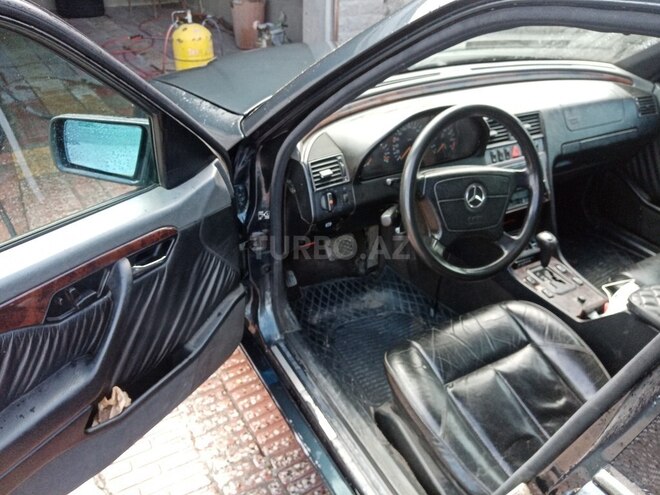 Mercedes C 230 1997, 349,000 km - 2.3 l - Bakı
