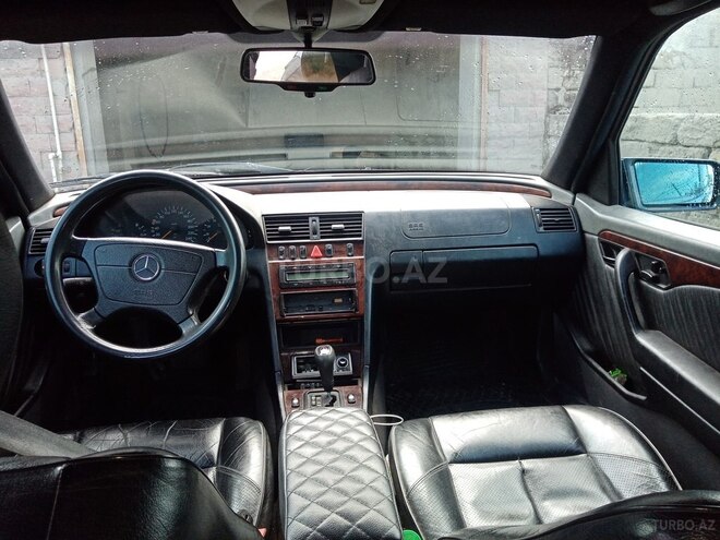Mercedes C 230 1997, 349,000 km - 2.3 l - Bakı