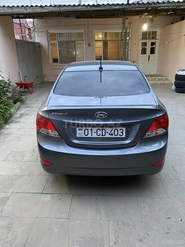 Hyundai Accent 2014, 131,590 km - 1.6 л - Bakı