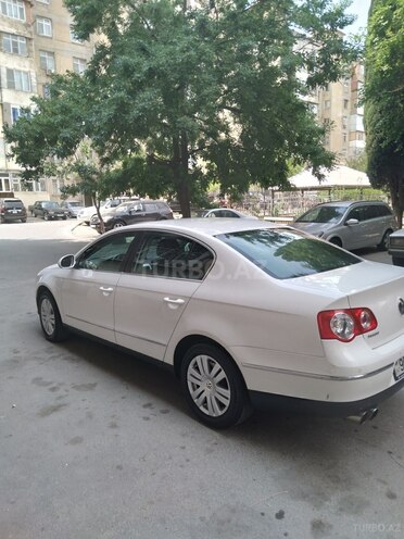 Volkswagen Passat 2010, 136,500 km - 1.8 l - Bakı