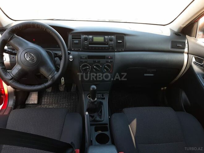 Toyota Corolla 2005, 236,000 km - 1.4 l - Bakı