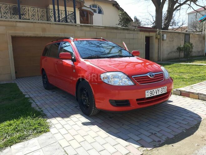 Toyota Corolla 2005, 236,000 km - 1.4 l - Bakı