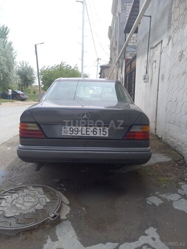 Mercedes E 230 1991, 400,000 km - 2.3 l - Bakı