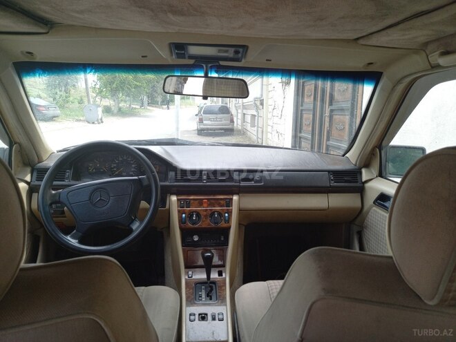 Mercedes E 230 1991, 400,000 km - 2.3 l - Bakı
