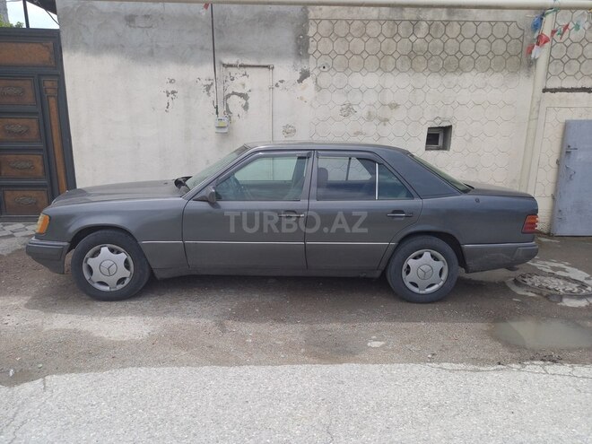 Mercedes E 230 1991, 400,000 km - 2.3 l - Bakı