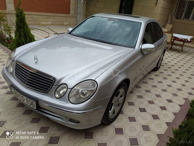 Mercedes E 220 2004, 372,000 km - 2.2 л - Bakı