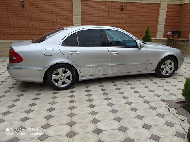 Mercedes E 220 2004, 372,000 km - 2.2 л - Bakı
