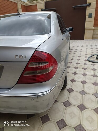Mercedes E 220 2004, 372,000 km - 2.2 л - Bakı