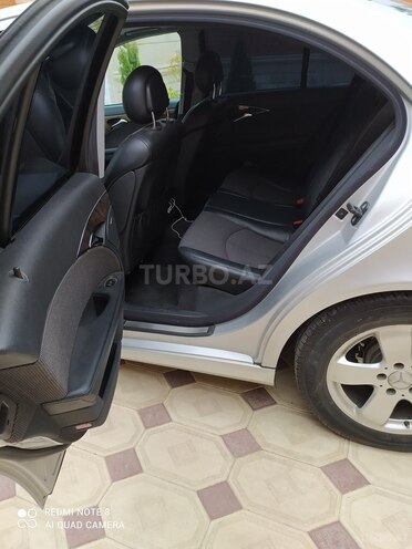 Mercedes E 220 2004, 372,000 km - 2.2 л - Bakı