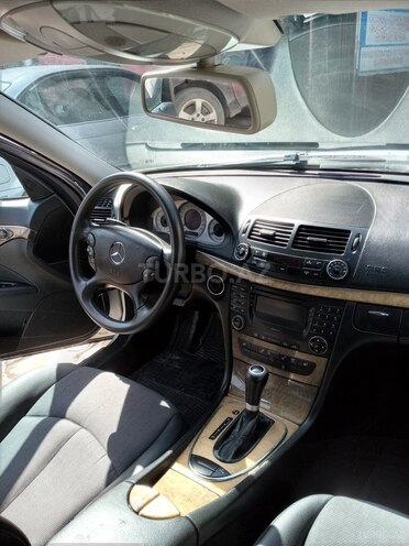 Mercedes E 200 2007, 246,000 km - 1.8 l - Bakı