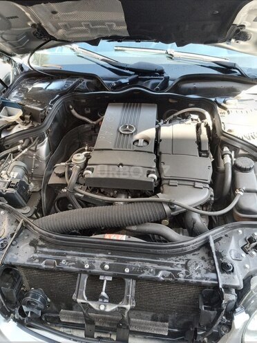 Mercedes E 200 2007, 246,000 km - 1.8 l - Bakı