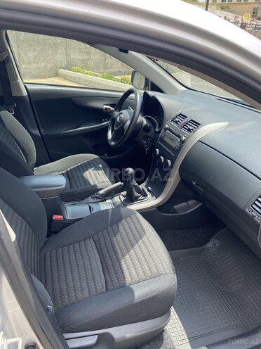 Toyota Corolla 2007, 220,300 km - 1.4 л - Bakı