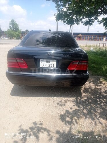 Mercedes E 320 1997, 254,667 km - 3.2 l - Gəncə