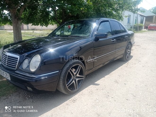 Mercedes E 320 1997, 254,667 km - 3.2 l - Gəncə