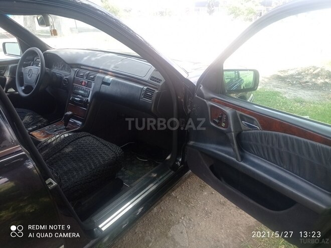 Mercedes E 320 1997, 254,667 km - 3.2 l - Gəncə