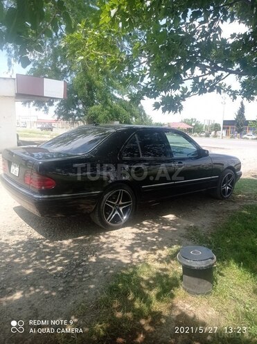 Mercedes E 320 1997, 254,667 km - 3.2 l - Gəncə
