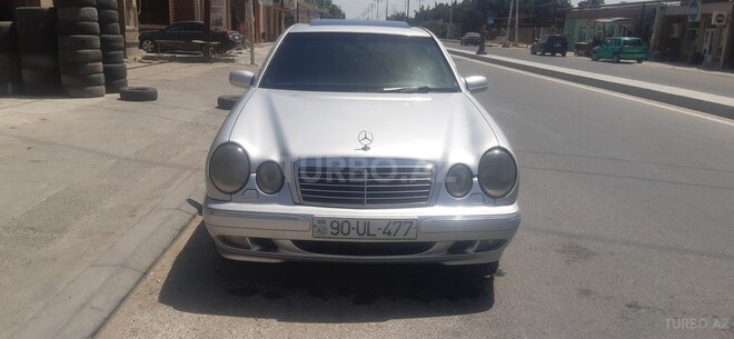Mercedes E 220 1999, 450,000 km - 2.2 л - Bakı