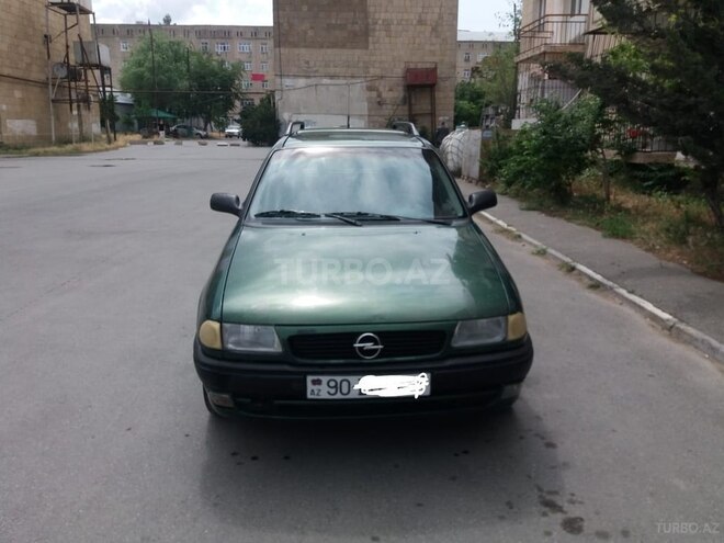 Opel Astra 1996, 390,000 km - 1.6 l - Bakı