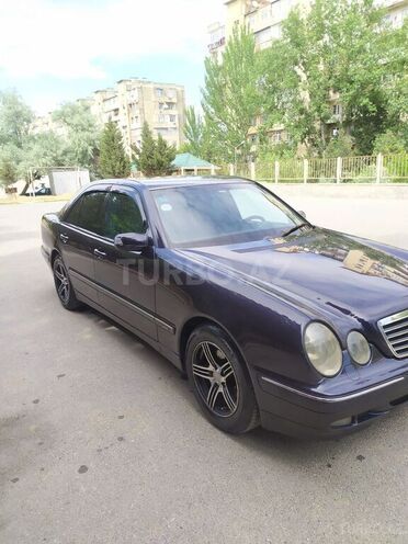 Mercedes E 270 2000, 316,000 km - 2.7 l - Bakı