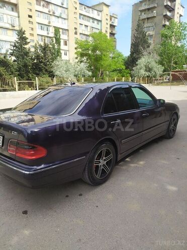 Mercedes E 270 2000, 316,000 km - 2.7 l - Bakı