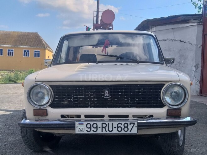 LADA (VAZ) 2101 1982, 150,000 km - 1.5 l - Ucar