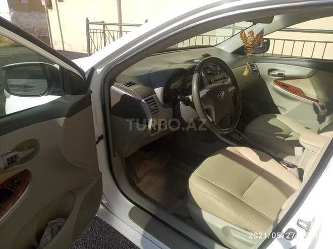 Toyota Corolla 2010, 170,000 km - 1.8 l - Bakı