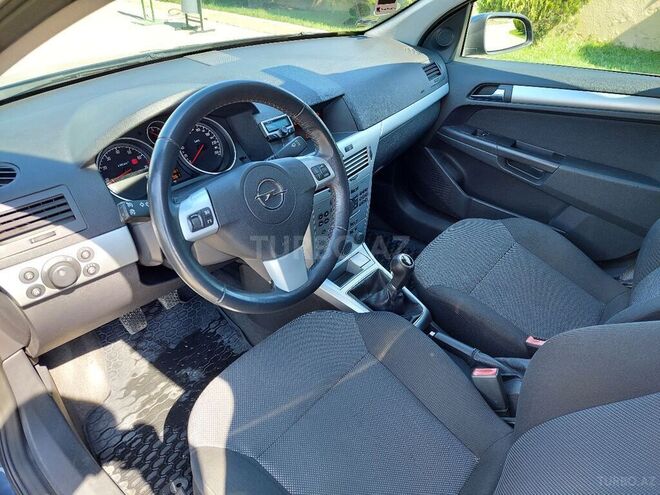 Opel Astra 2009, 152,061 km - 1.4 l - Siyəzən