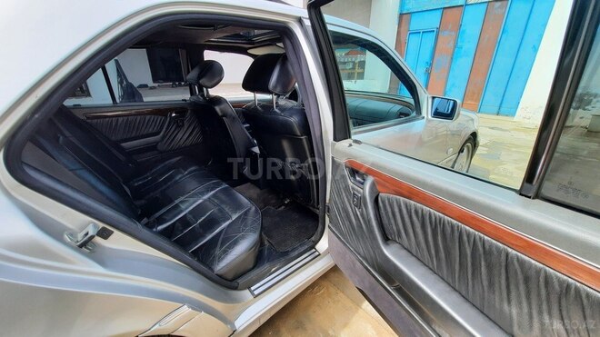 Mercedes C 220 1994, 320,400 km - 2.2 l - Bakı