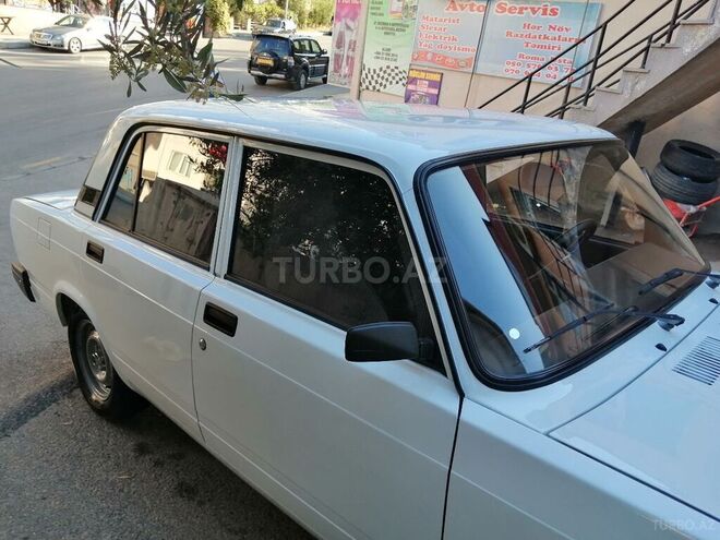 LADA (VAZ) 2107 2009, 131,000 km - 1.6 l - Bakı