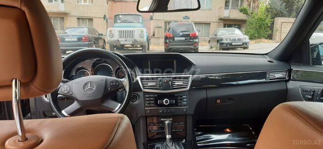 Mercedes E 180 2011, 115,000 km - 1.8 l - Bakı