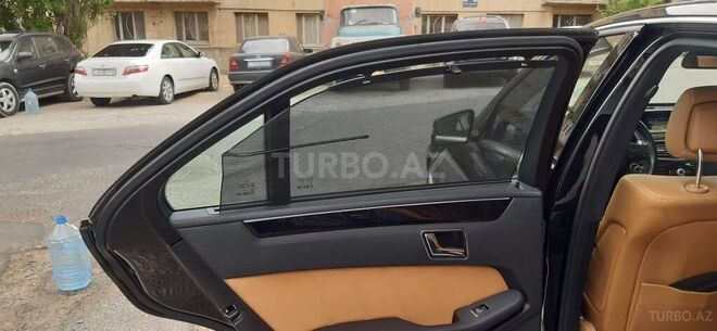 Mercedes E 180 2011, 115,000 km - 1.8 l - Bakı